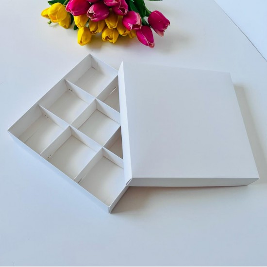 21x21x4 Karton Kutu (9 Bölmeli)