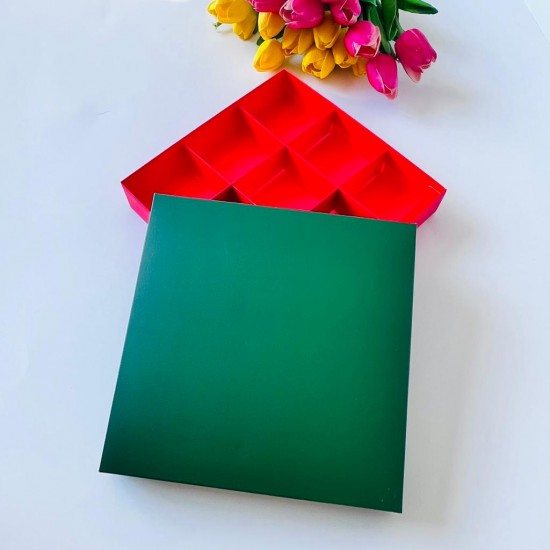 21x21x4 Karton Kutu (9 Bölmeli)