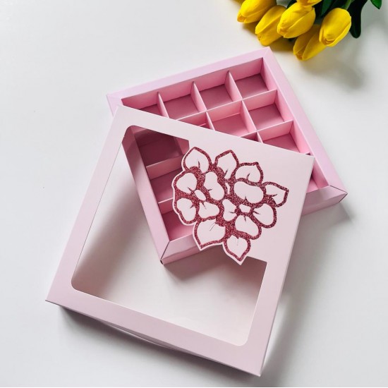 16 Bölmeli Kırmızı Simli Çiçek Tasarımlı Çikolata Kutusu (Desen 1)