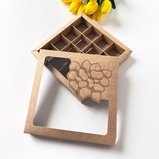 16 Bölmeli Sarı Simli Çiçek Tasarımlı Çikolata Kutusu (Desen 1)