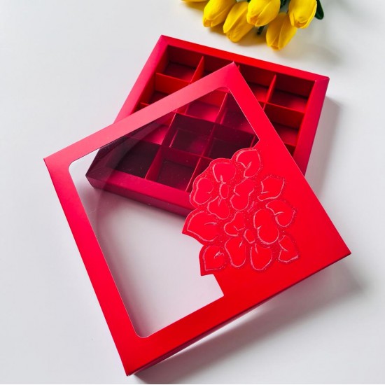 16 Bölmeli Sarı Simli Çiçek Tasarımlı Çikolata Kutusu (Desen 1)