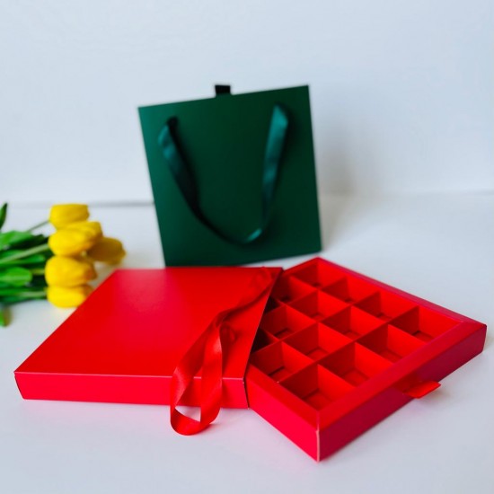 16 Bölmeli Çanta Model Bonbon Çikolata Kutusu