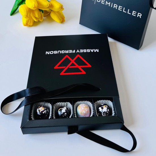 16 Bölmeli Çanta Model Bonbon Çikolata Kutusu