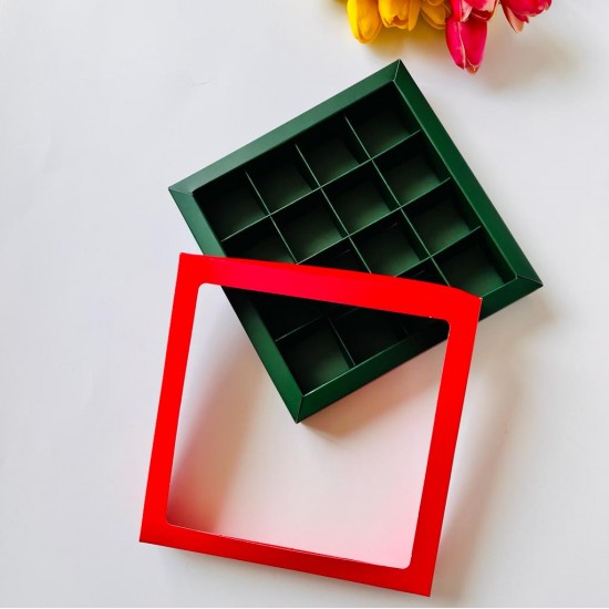 16 Bölmeli Pencereli Bonbon Çikolata Kutusu