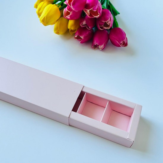 5 Bölmeli Karton Sürgülü Çikolata Kutusu