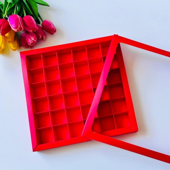 36 Bölmeli Pencereli Çikolata Kutusu