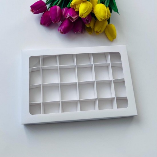 24 Bölmeli Çikolata-Kurabiye Kutusu (24 days) 