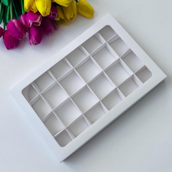 24 Bölmeli Çikolata-Kurabiye Kutusu (24 days) 