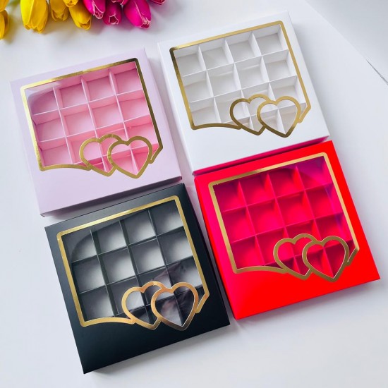 16 Bölmeli Kalp Tasarım Gold Yaldız Baskılı Bonbon Çikolata Kutusu