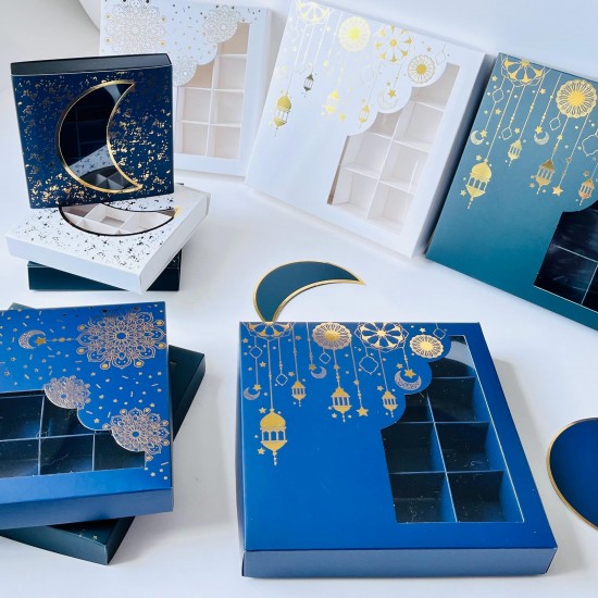 16 Bölmeli Pencereli Ramazan Temalı Gold Yaldız Baskılı Çikolata Kutusu