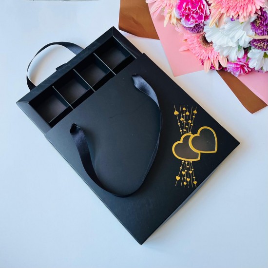 16 Bölmeli Kalp Gold Yaldız Baskılı Çanta Model Bonbon Kutusu