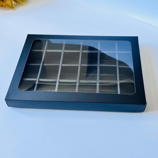 24 Bölmeli Pencereli Çikolata-Bonbon Kutusu 