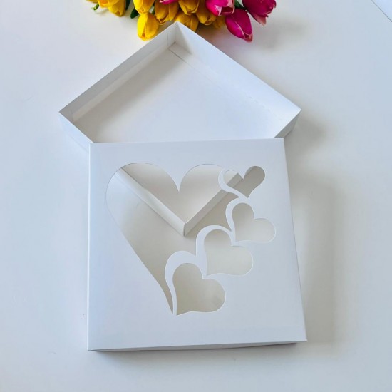 21x21x4 Pencereli Karton Kutu-Kalp