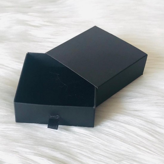 Takı Kutusu Karton Sürgülü Süngerli 8x8x3 