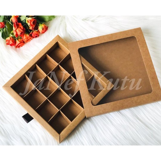 16 Bölmeli Pencereli Çikolata Kutusu-Sürgülü
