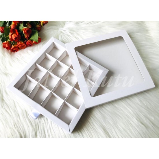 16 Bölmeli Pencereli Çikolata Kutusu-Sürgülü