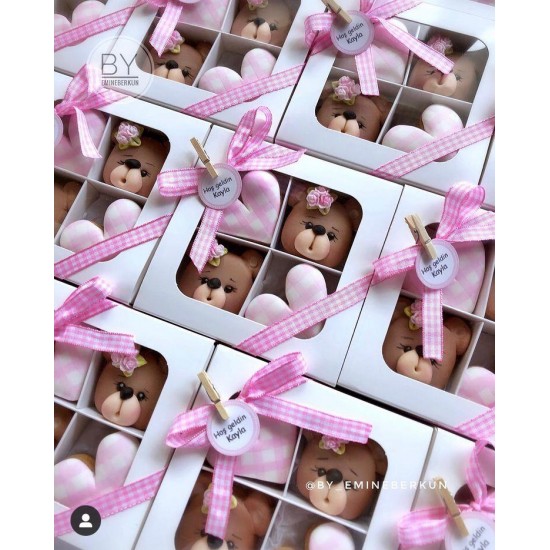 4 Bölmeli Pencereli Çikolata Kutusu