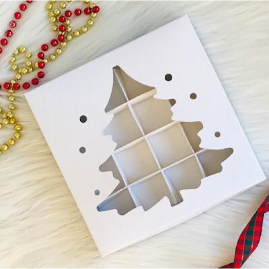 16 Bölmeli Çam Ağacı Tasarım Çikolata Kutusu