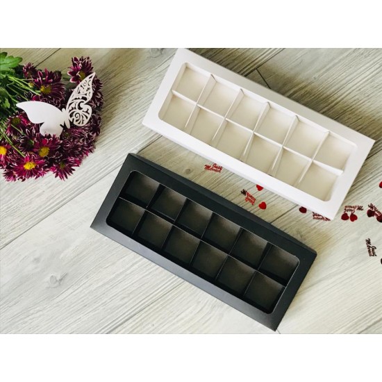 12 Bölmeli Pencereli Çikolata Kutusu