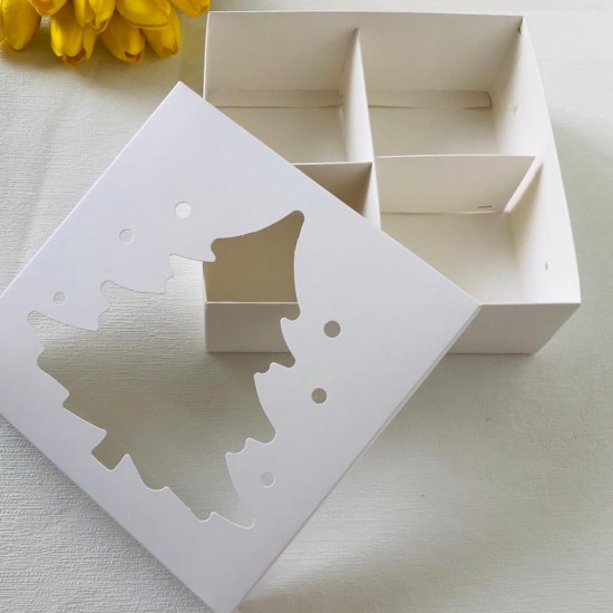 21x21x8 Pencereli Karton Kutu-Çam 4 Bölmeli
