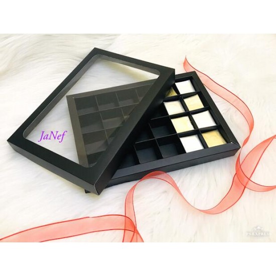 24 Bölmeli Pencereli Çikolata Kutusu