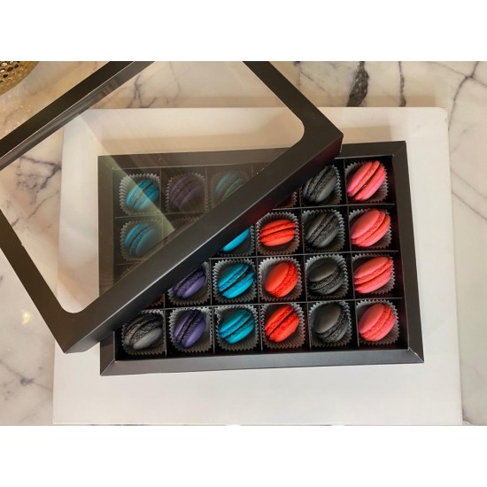 24 Bölmeli Pencereli Çikolata Kutusu