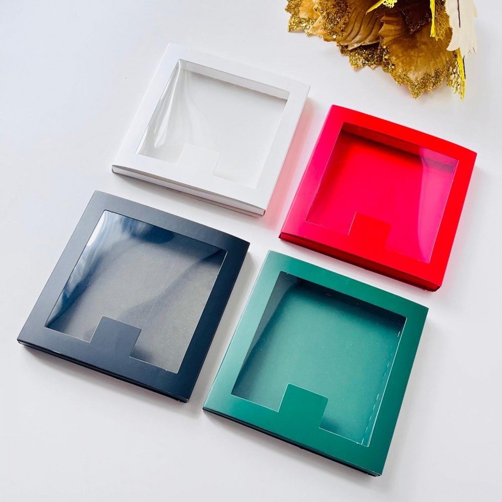 13x13x1 cm Pencereli Stick Çikolata Kutusu — ürün görseli
