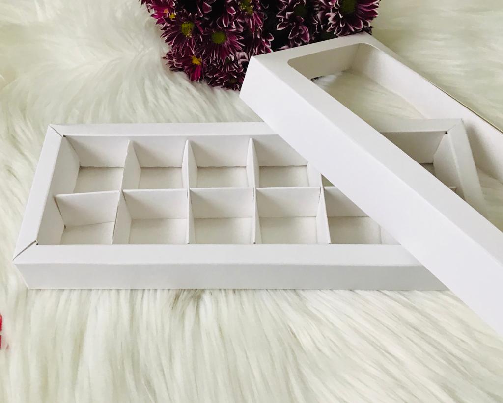 21x21x4 Asetat Kapaklı Karton Kutu — galeri görseli