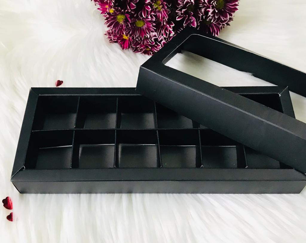 21x21x4 Asetat Kapaklı Karton Kutu — galeri görseli