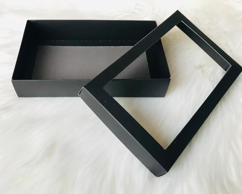 15x25x5 Pencereli Karton Kutu — galeri görseli
